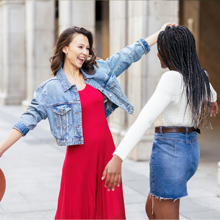 Understanding the Art of Women’s Casual Fashion: Comfort Meets Style